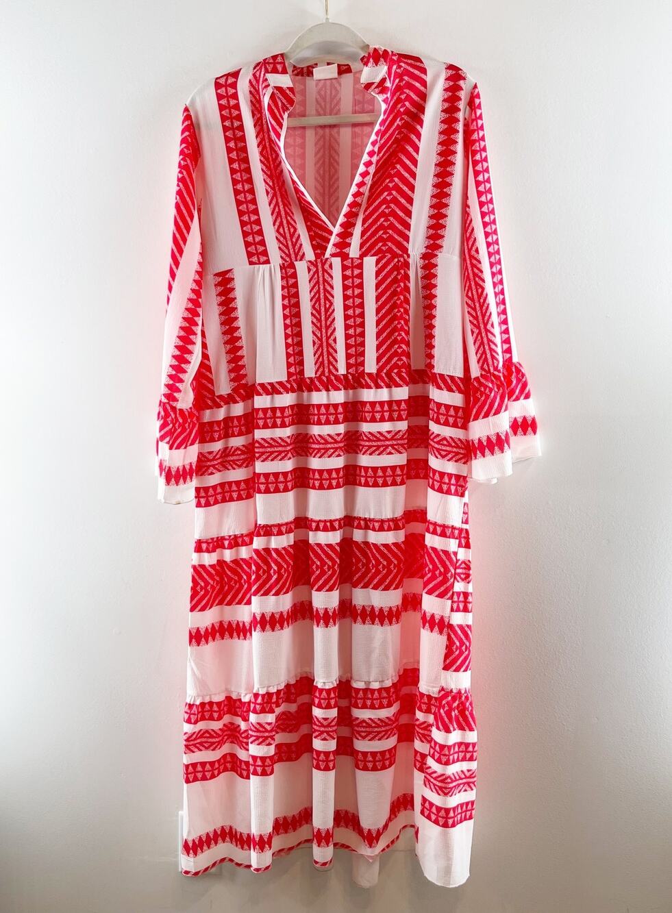 Silk & Salt V Neck Aztec Long Sleeve Midi Dress Red White Medium